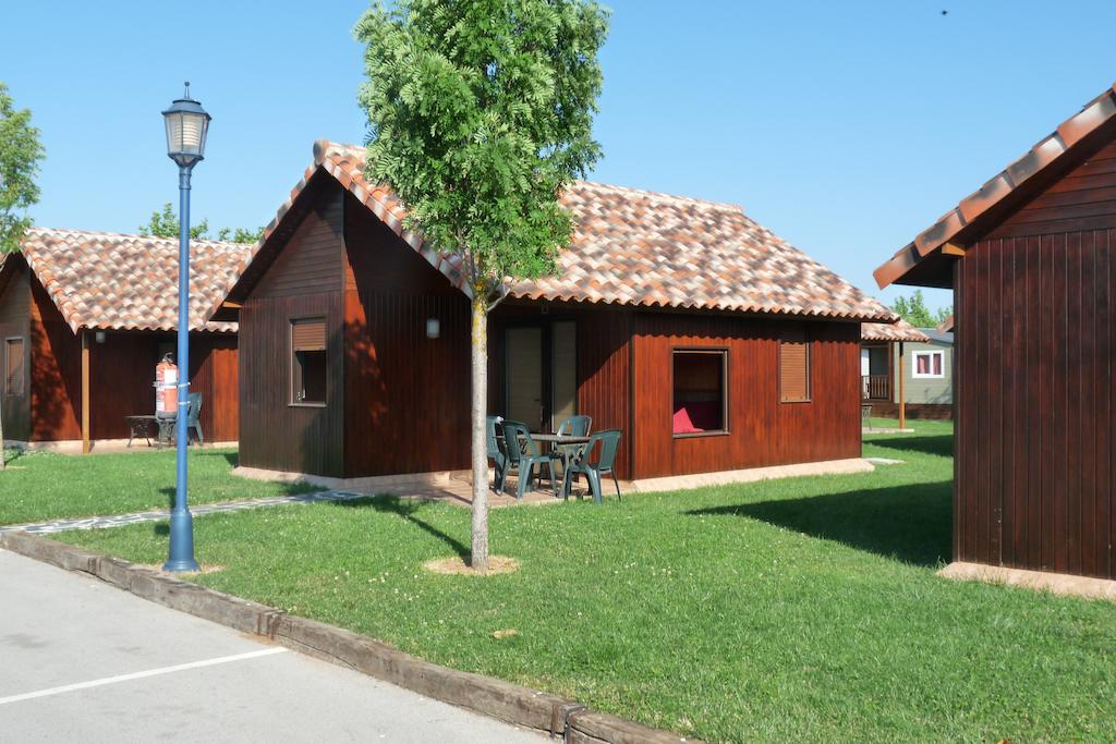 Camping Iratxe Ciudad De Vacaciones Ayegui Exterior foto