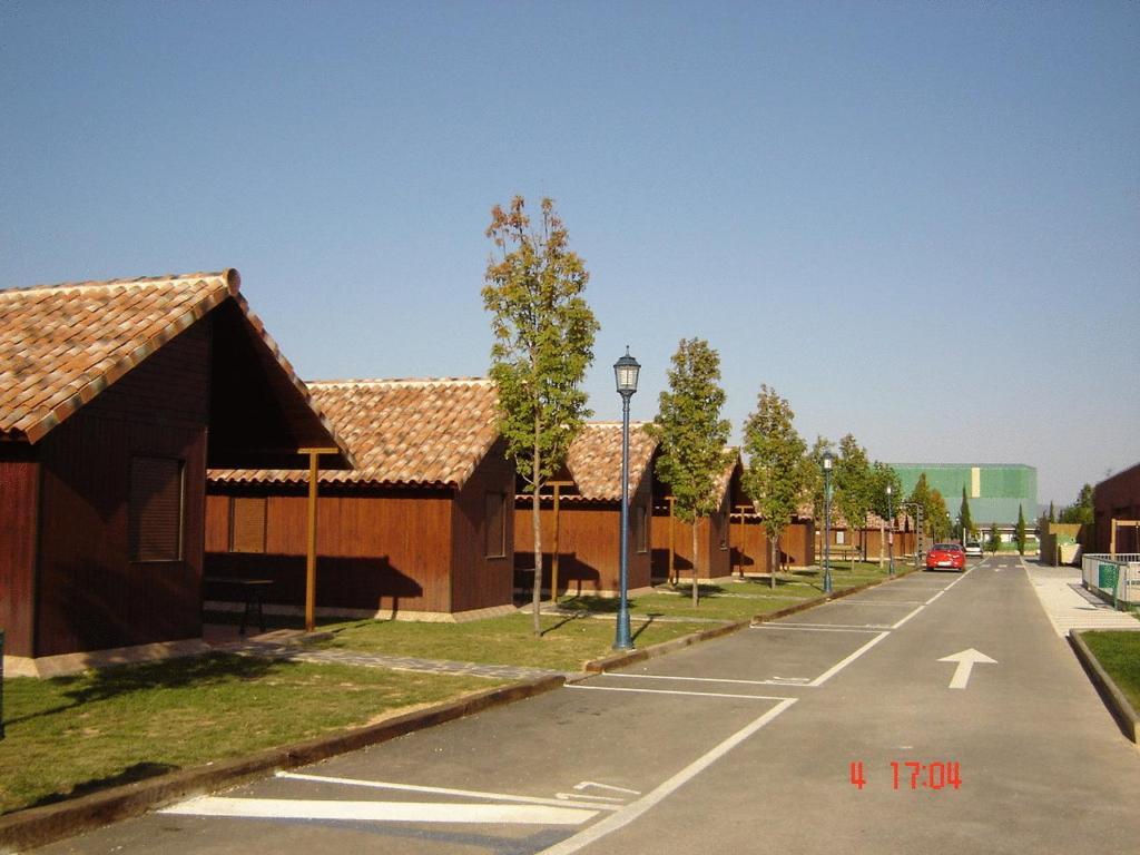 Camping Iratxe Ciudad De Vacaciones Ayegui Exterior foto